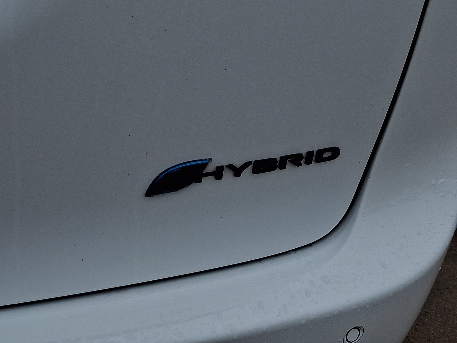 Used 2025 Chrysler Pacifica Premium image 32