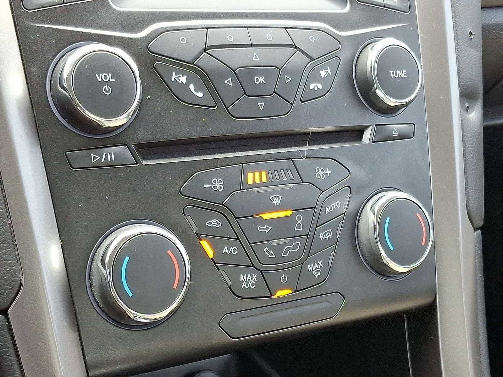 Used 2018 Ford Fusion S image 22