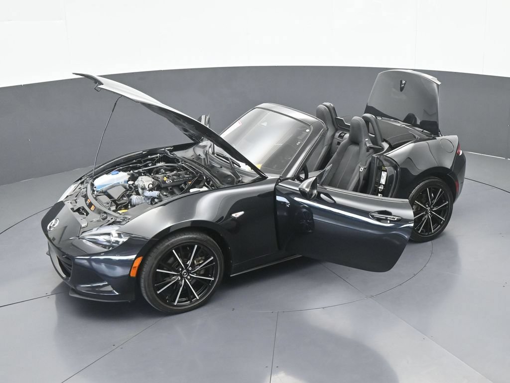 Used 2024 MAZDA MX-5 Miata Grand Touring w/ Weather Package RWD image 58