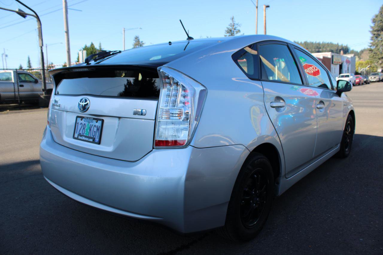 Used 2012 Toyota Prius Two image 6