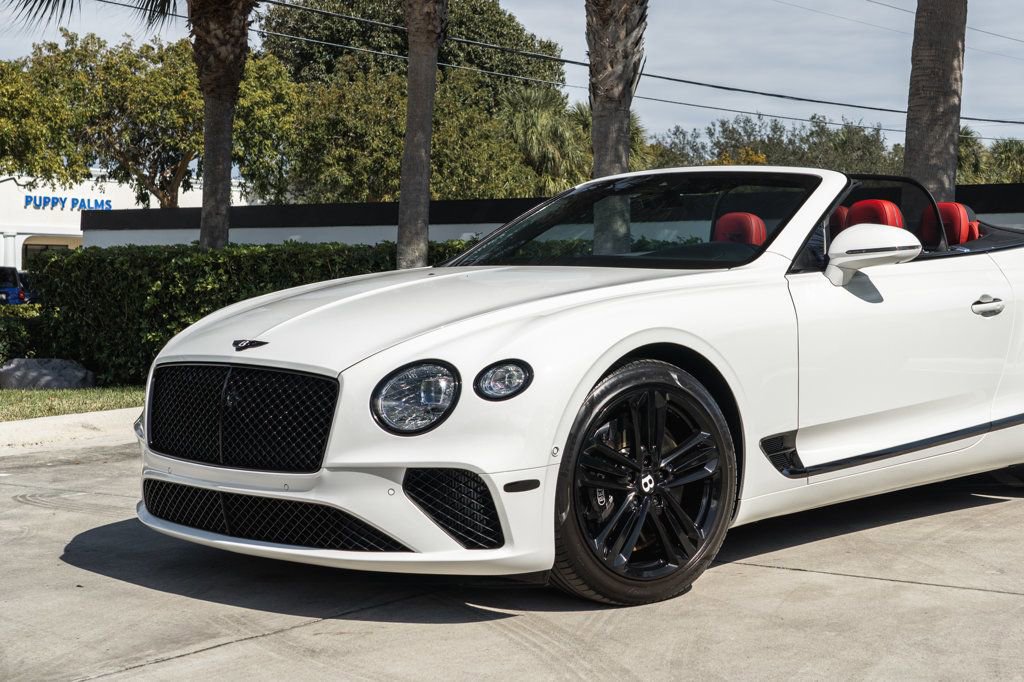 Used 2023 Bentley Continental GT image 2