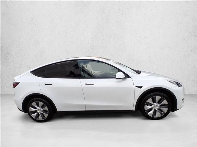Used 2021 Tesla Model Y Long Range image 5