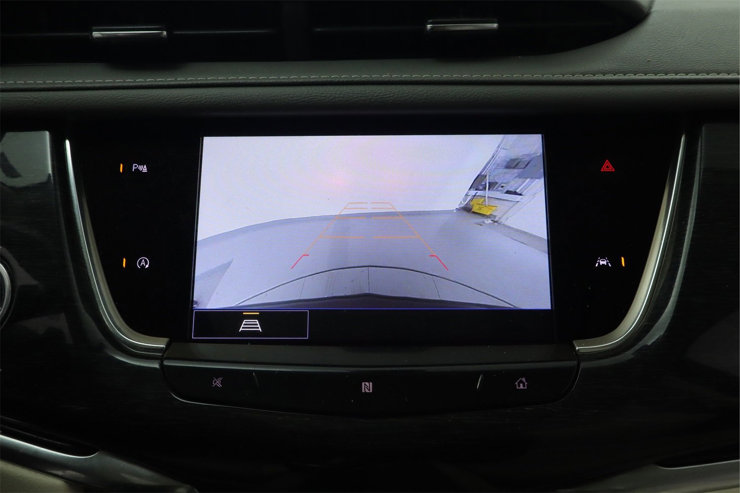 Used 2021 Cadillac XT6 Premium Luxury image 24