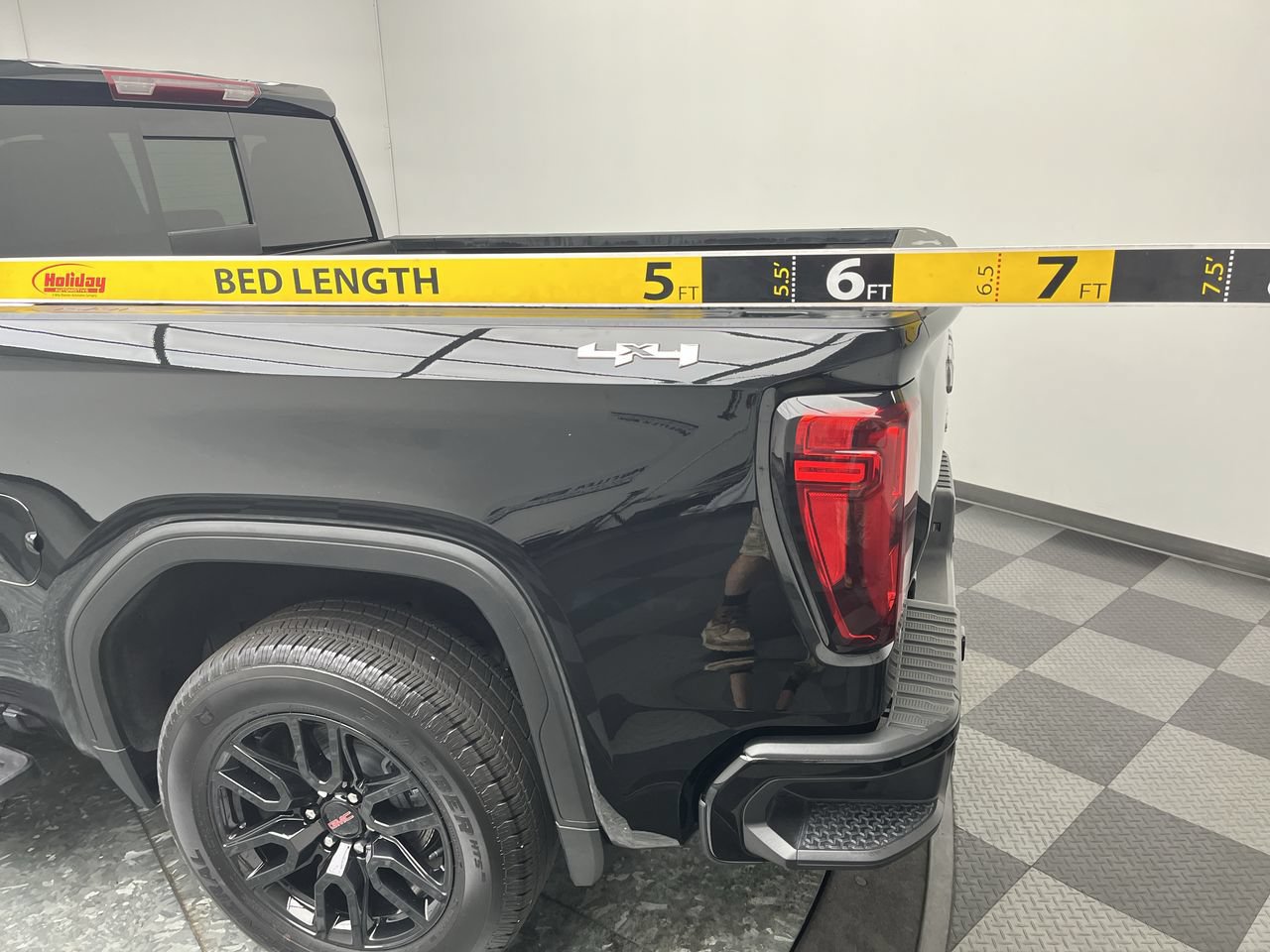 Certified 2024 GMC Sierra 1500 Elevation w/ Elevation Premium Package AWD/4WD image 35