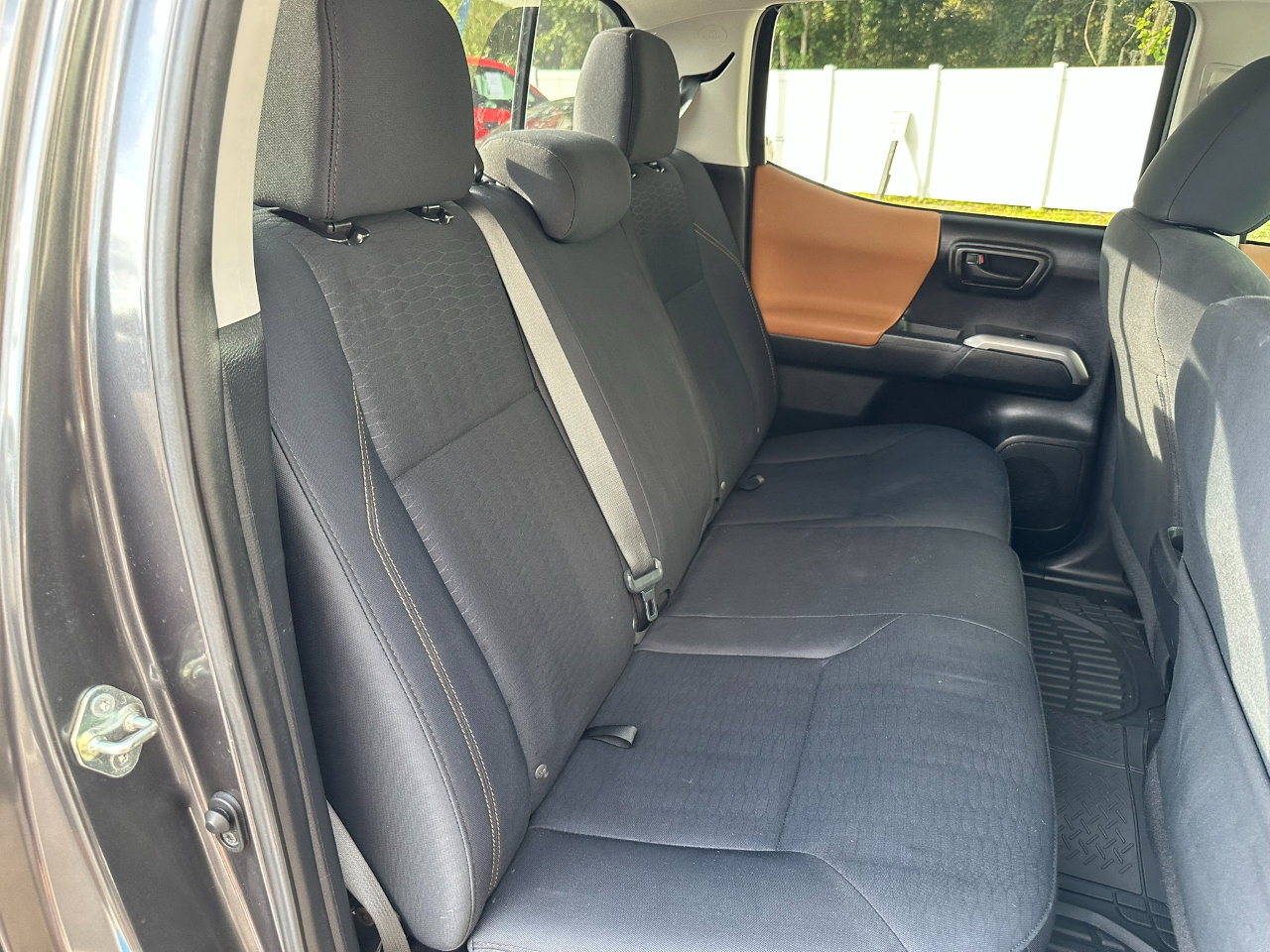 Used 2019 Toyota Tacoma SR5 image 41