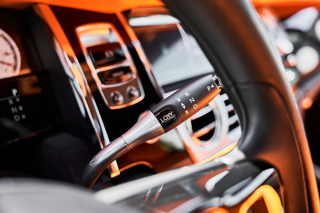 Used 2020 Rolls-Royce Wraith RWD image 51