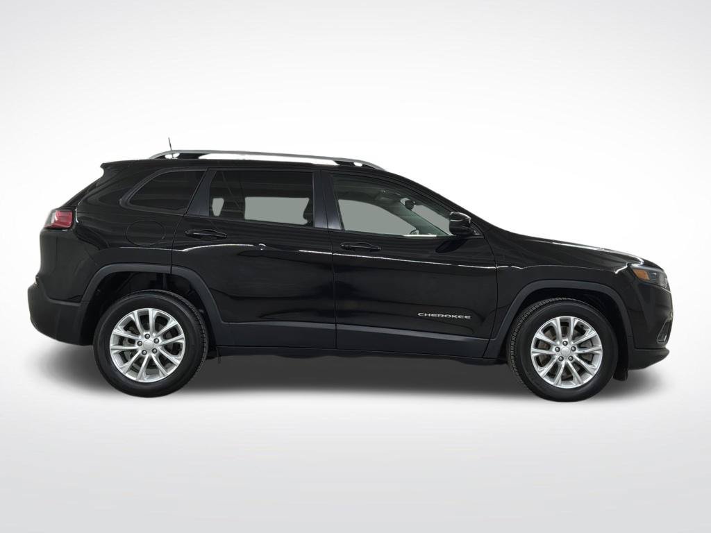 Used 2021 Jeep Cherokee Latitude FWD image 26