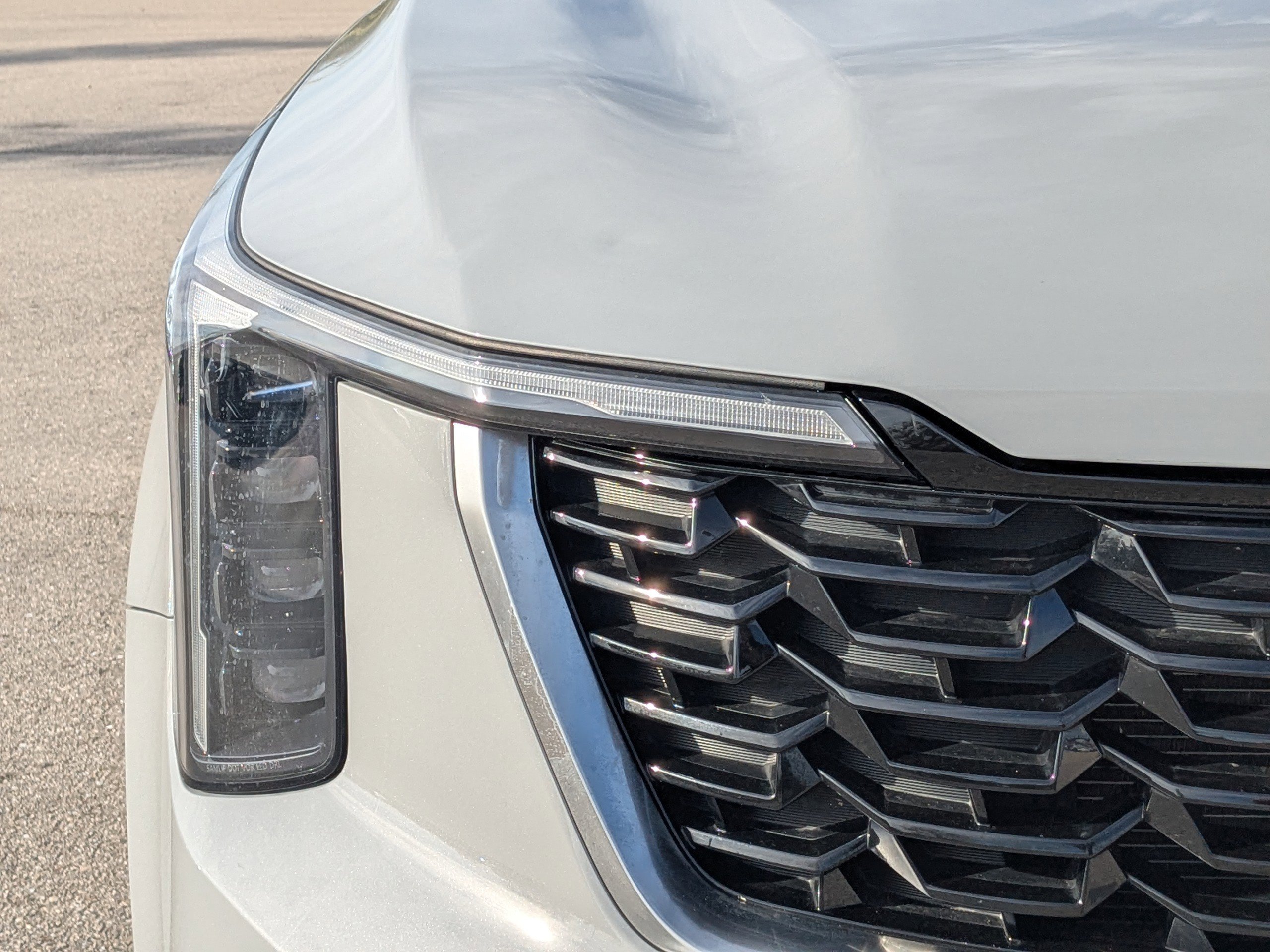 Certified 2024 Kia Sorento S w/ Panoramic Sunroof Package image 9