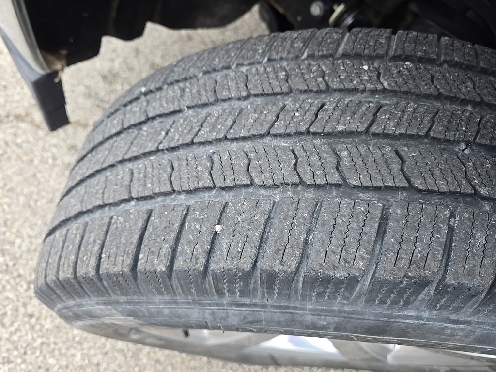 Used 2018 Chevrolet Silverado 1500 LT w/ Texas Edition image 7