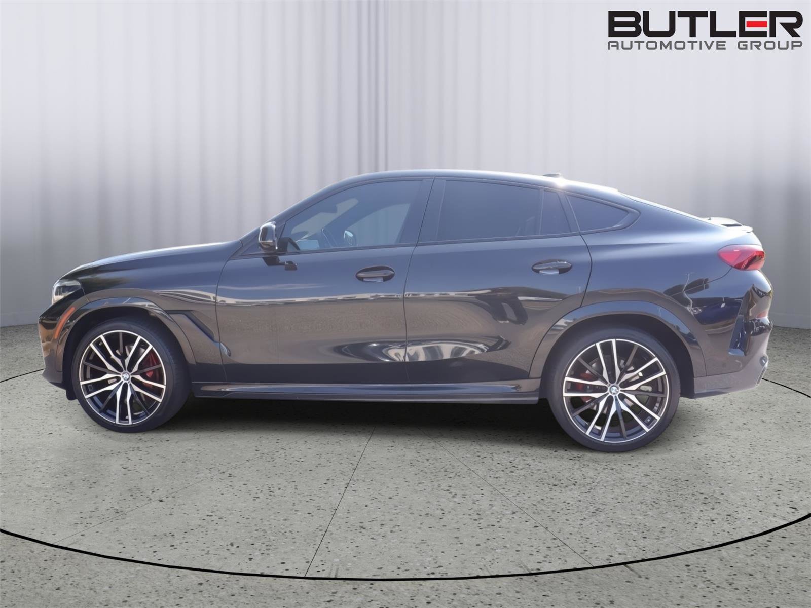 Used 2023 BMW X6 xDrive40i w/ M Sport Package AWD/4WD image 3