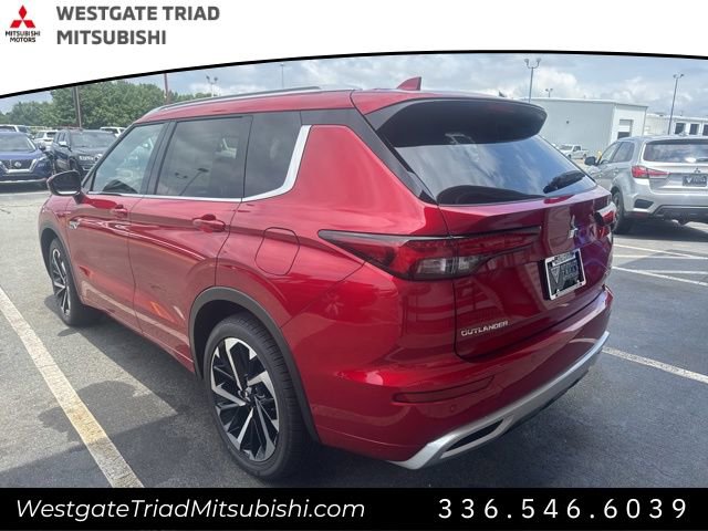 New 2025 Mitsubishi Outlander SEL image 8