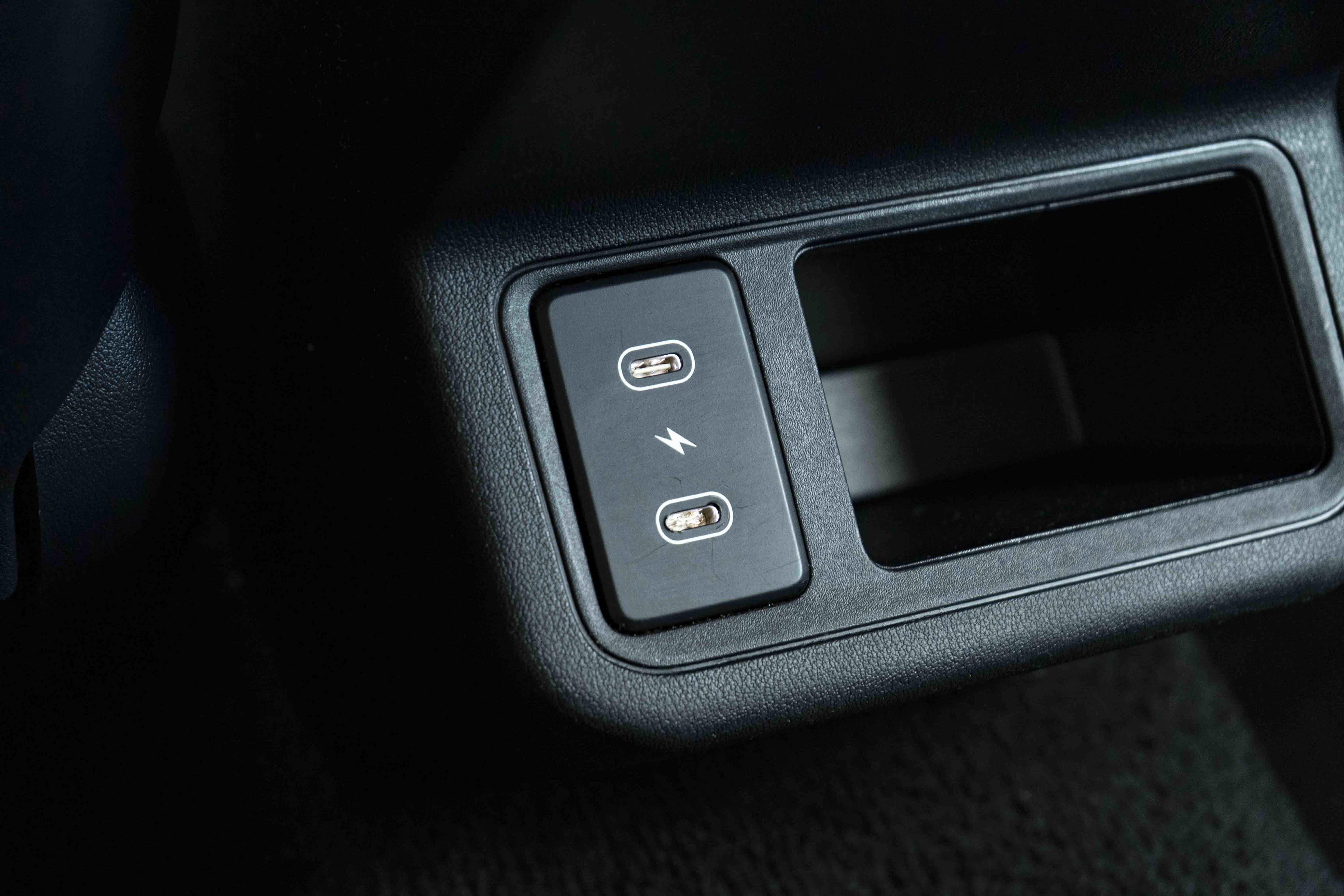 Used 2025 Kia K4 FWD image 40