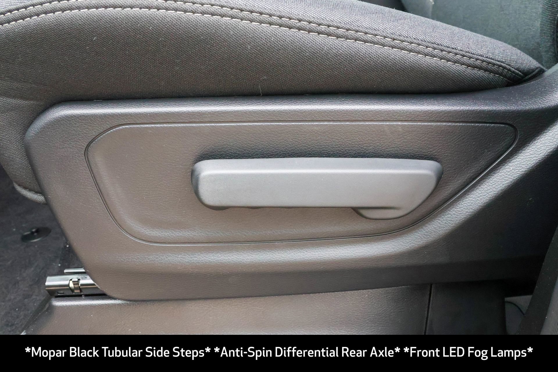 New 2026 RAM 1500 Express image 7