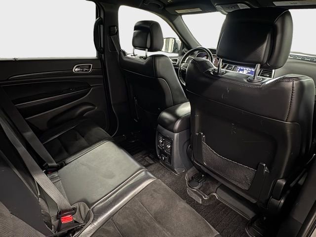 Used 2018 Jeep Grand Cherokee Altitude image 23