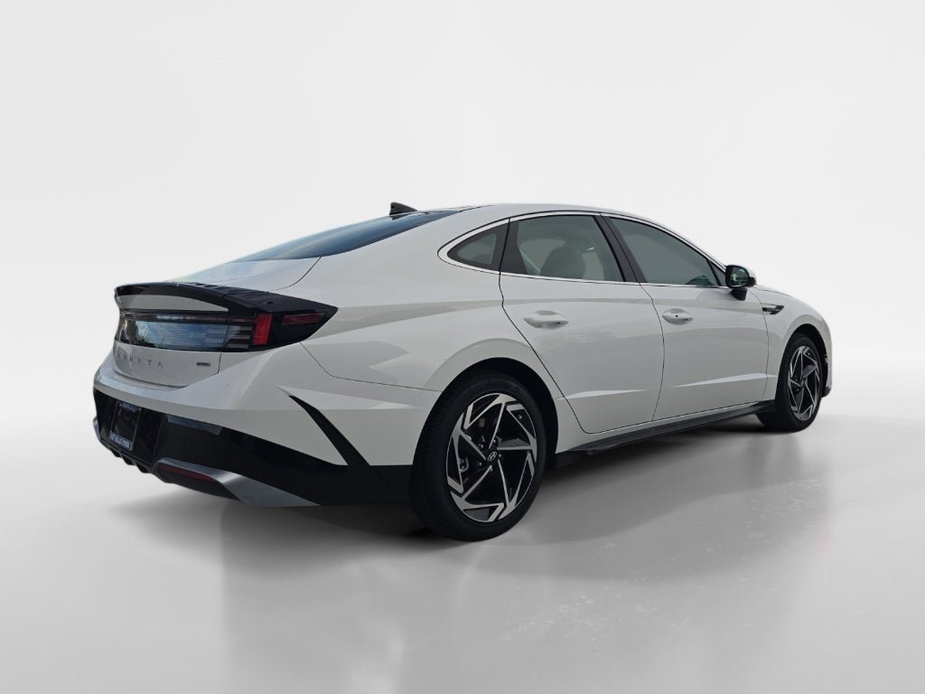 New 2026 Hyundai Sonata SEL AWD/4WD image 3
