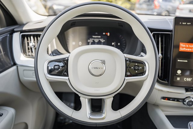 New 2026 Volvo XC60 B5 Ultra w/ Protection Package Premier image 27