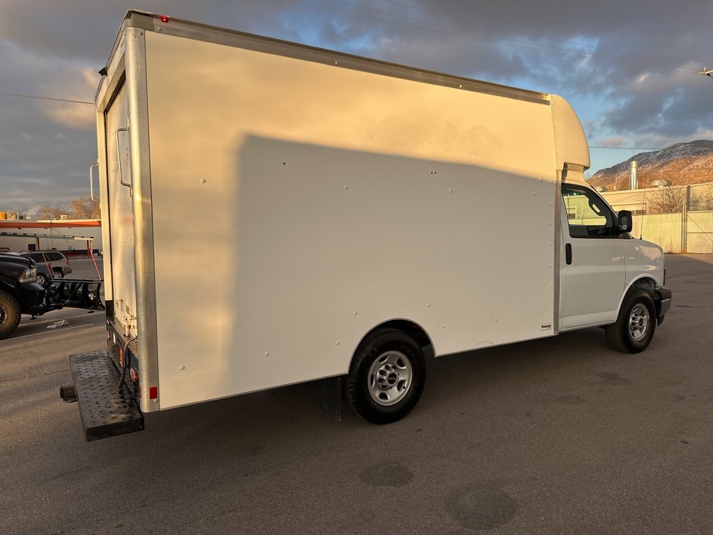 Used 2020 GMC Savana 3500 w/ Power Convenience Package image 10