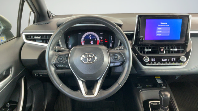 Used 2024 Toyota Corolla XSE FWD image 10