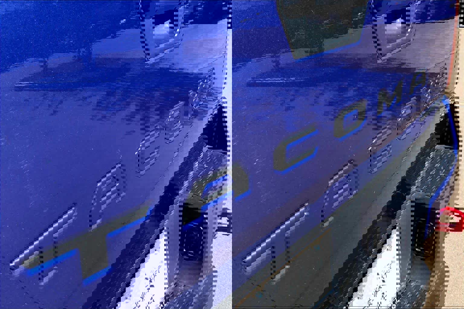 Used 2025 Toyota Tacoma TRD Off-Road image 29