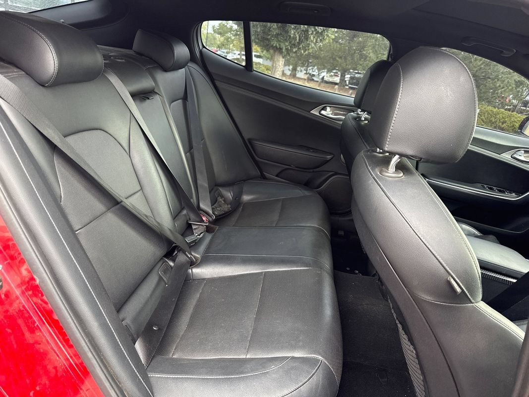Used 2019 Kia Stinger GT1 AWD/4WD image 36