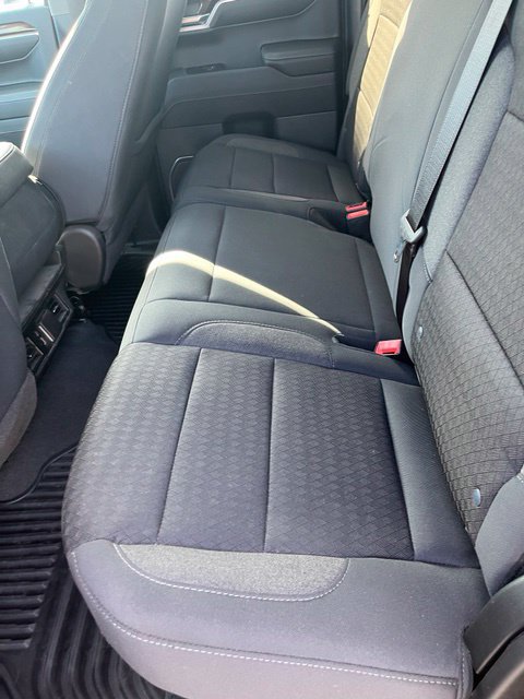 Certified 2024 Chevrolet Silverado 1500 LT AWD/4WD image 11
