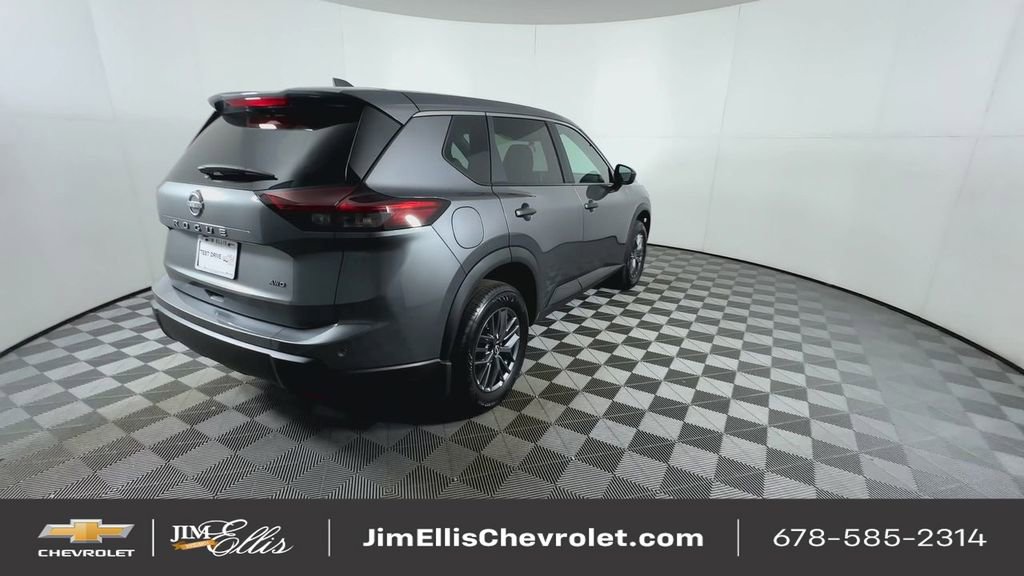 Used 2026 Nissan Rogue S image 8