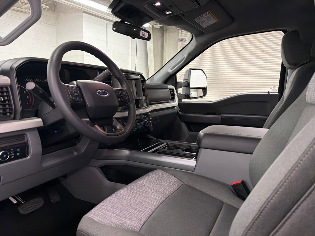 New 2026 Ford F250 XLT image 6