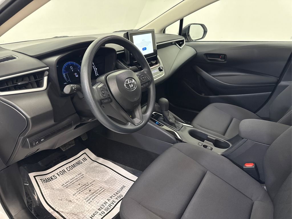 Used 2026 Toyota Corolla LE image 24