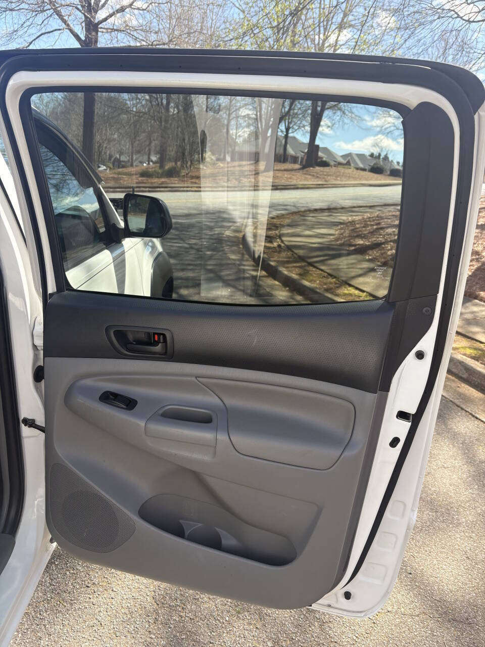 Used 2013 Toyota Tacoma PreRunner w/ Convenience Pkg RWD image 32