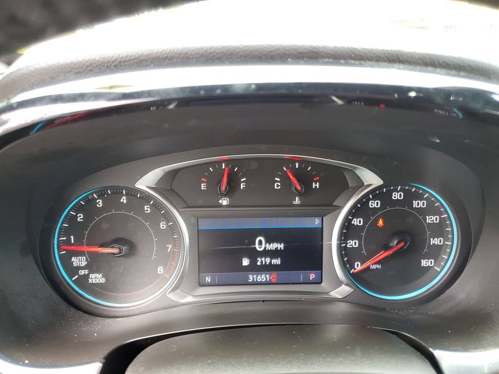 Used 2022 Chevrolet Traverse LT FWD image 20