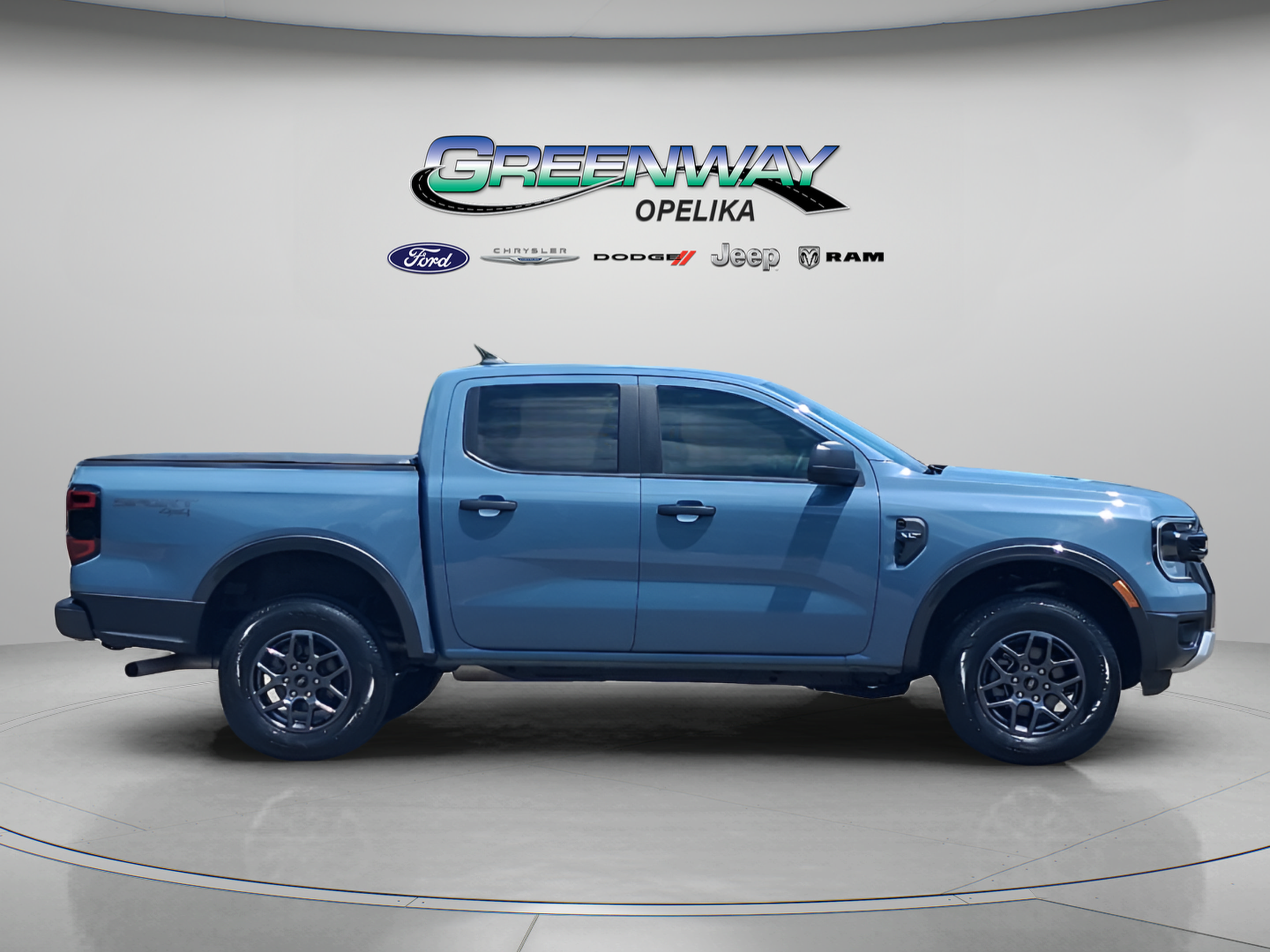 Used 2024 Ford Ranger XLT w/ Trailer Tow Package AWD/4WD image 9