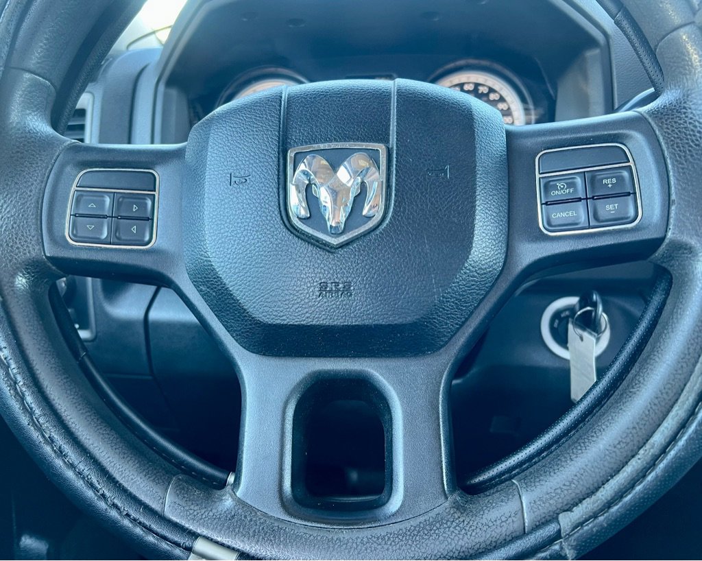 Used 2014 RAM 3500 Tradesman w/ Chrome Appearance Group image 15