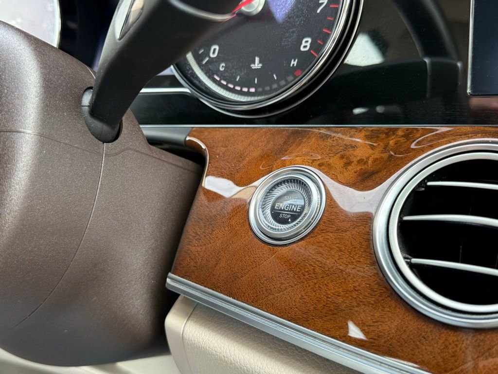 Used 2017 Mercedes-Benz E 300 4MATIC w/ Premium 1 Package image 37