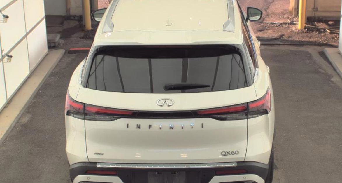 Used 2023 INFINITI QX60 Luxe w/ Cargo Package image 6