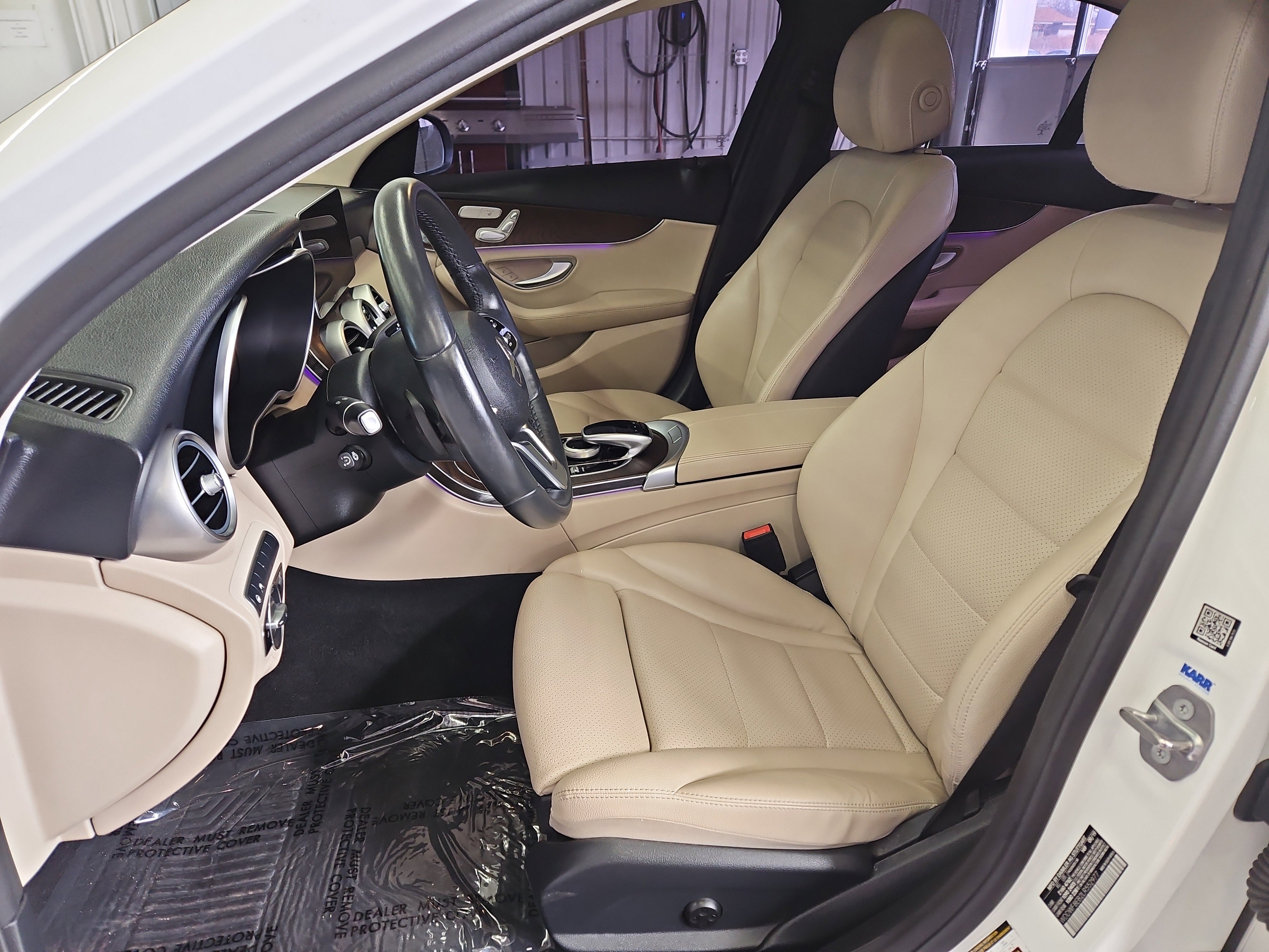 Used 2020 Mercedes-Benz C 300 4MATIC Sedan image 8