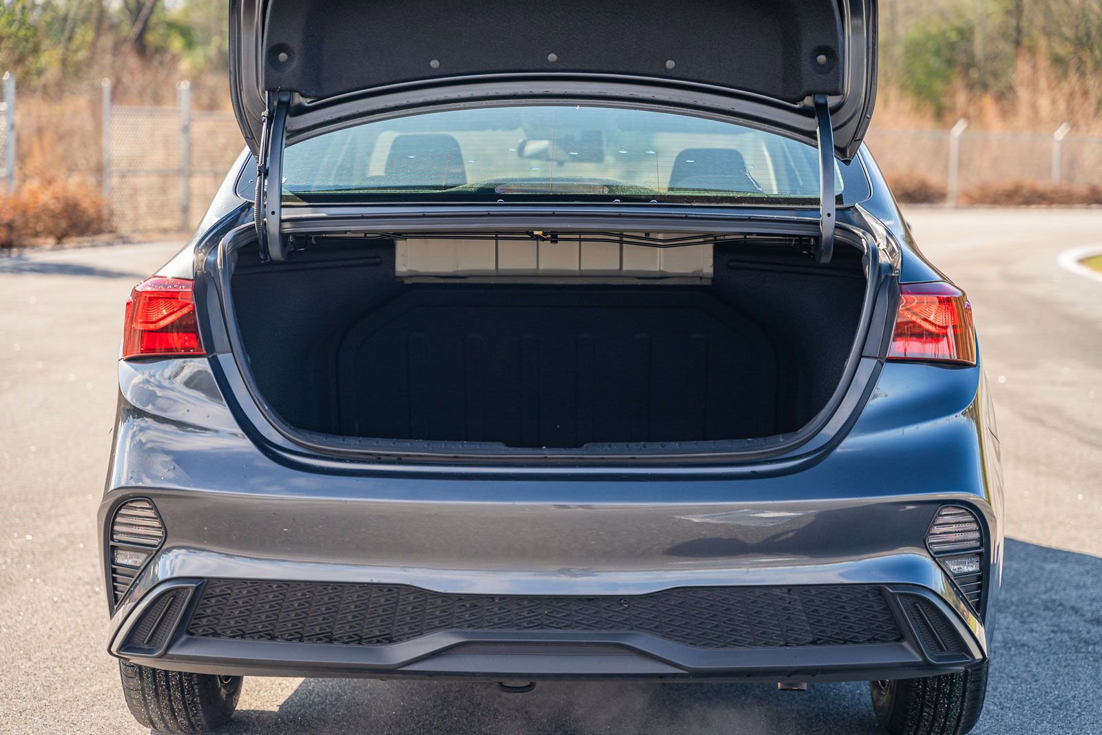 Used 2024 Kia Forte LX image 17