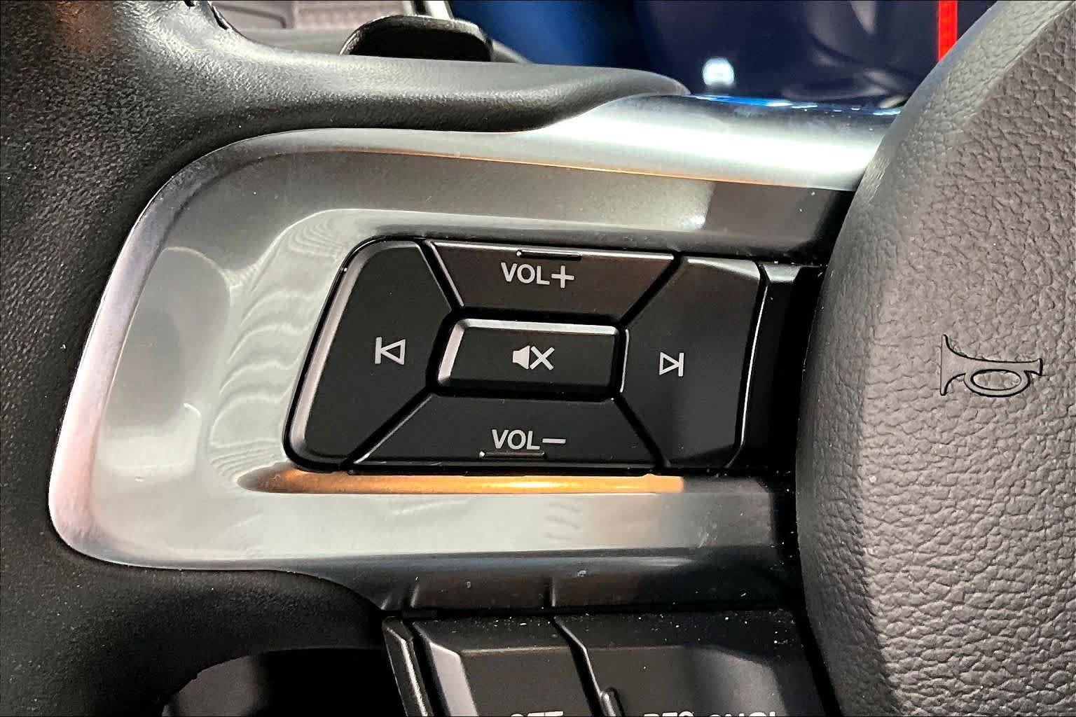Used 2019 Ford Mustang GT Premium w/ Equipment Group 401A RWD image 23
