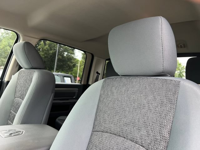Used 2019 RAM 1500 Warlock AWD/4WD image 16