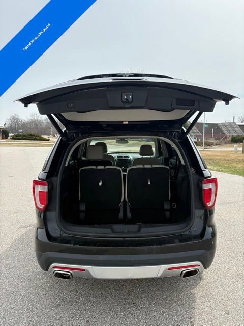 Used 2016 Ford Explorer Platinum image 6