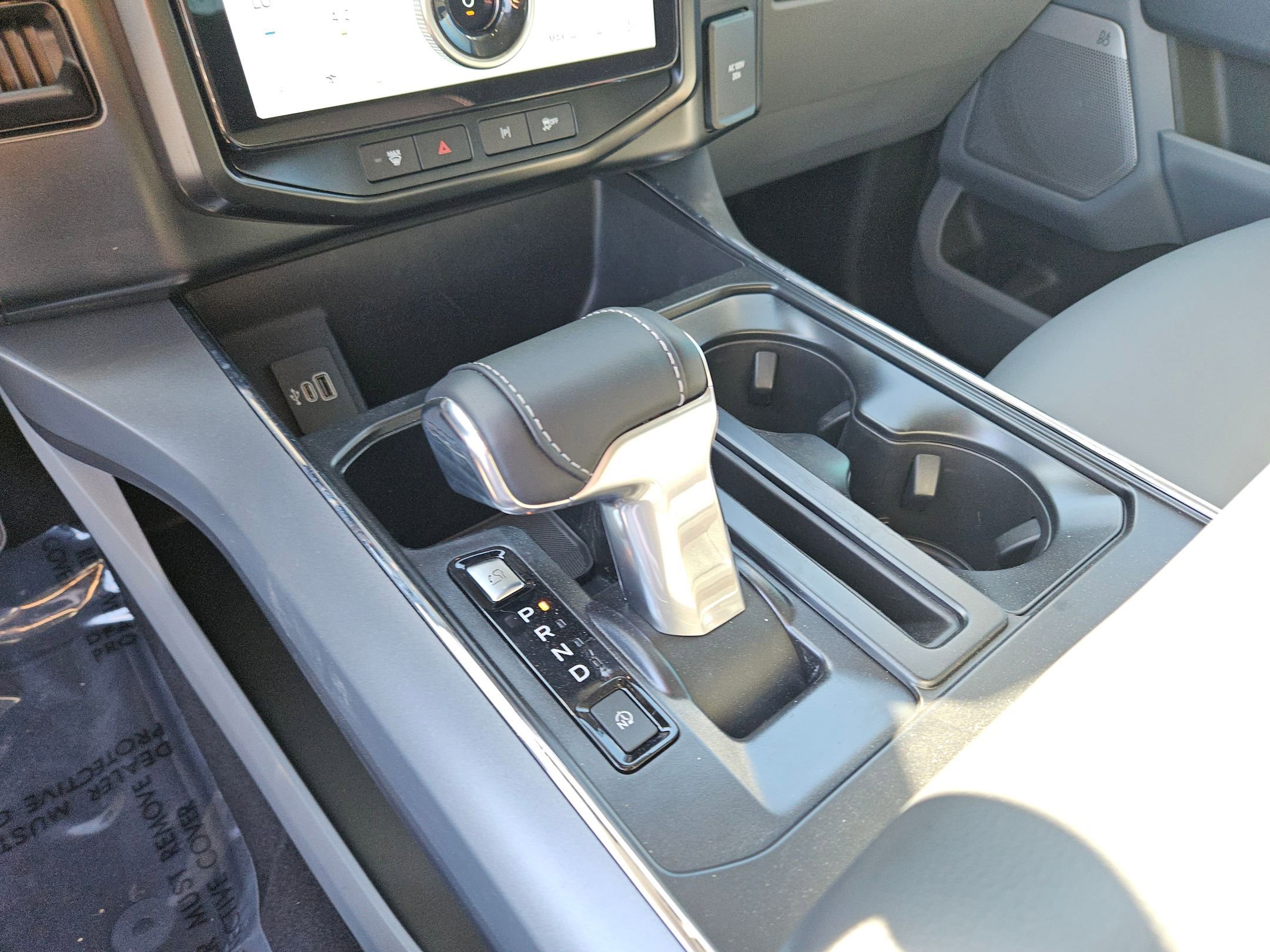 New 2025 Ford F150 Lightning Flash image 10