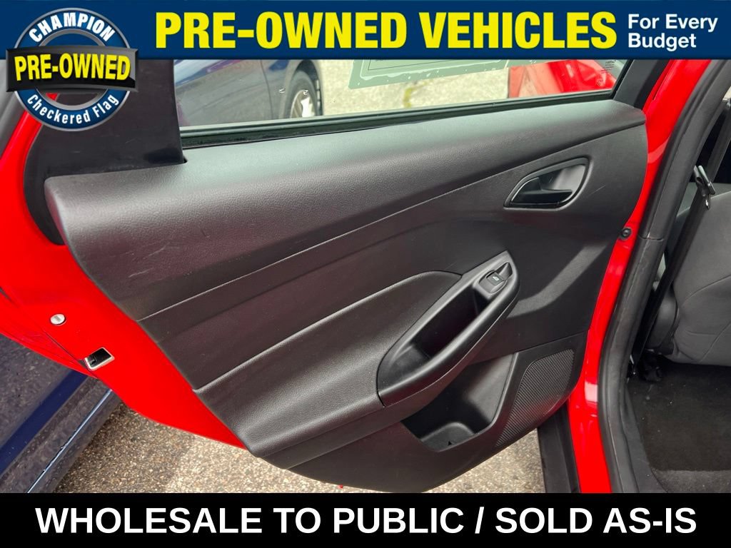 Used 2012 Ford Focus SE FWD image 23