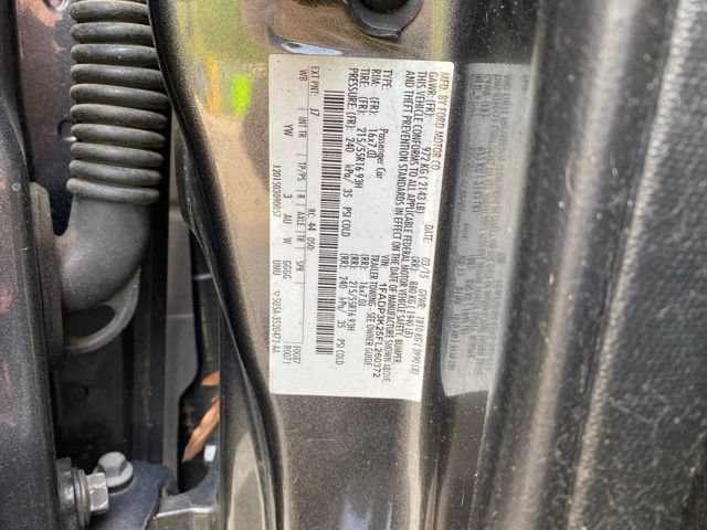 Used 2015 Ford Focus SE w/ SE Cold Weather Package FWD image 26