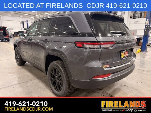 New 2026 Jeep Grand Cherokee Altitude AWD/4WD image 5