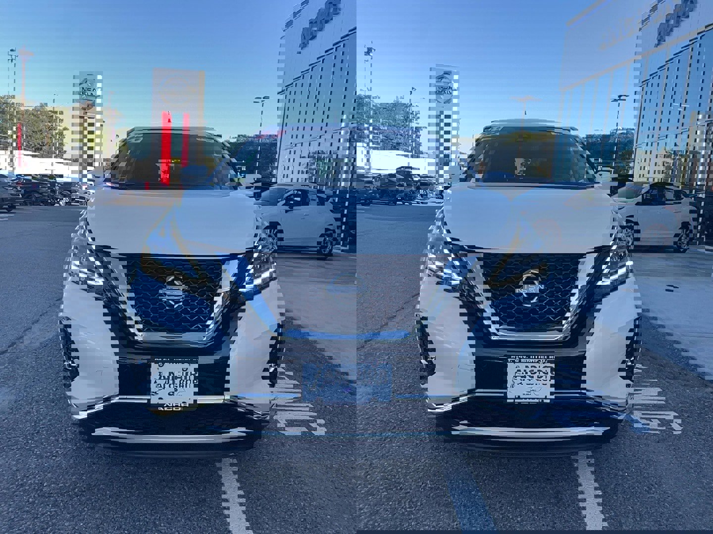 Used 2023 Nissan Murano SL w/ SL Moonroof Package image 2