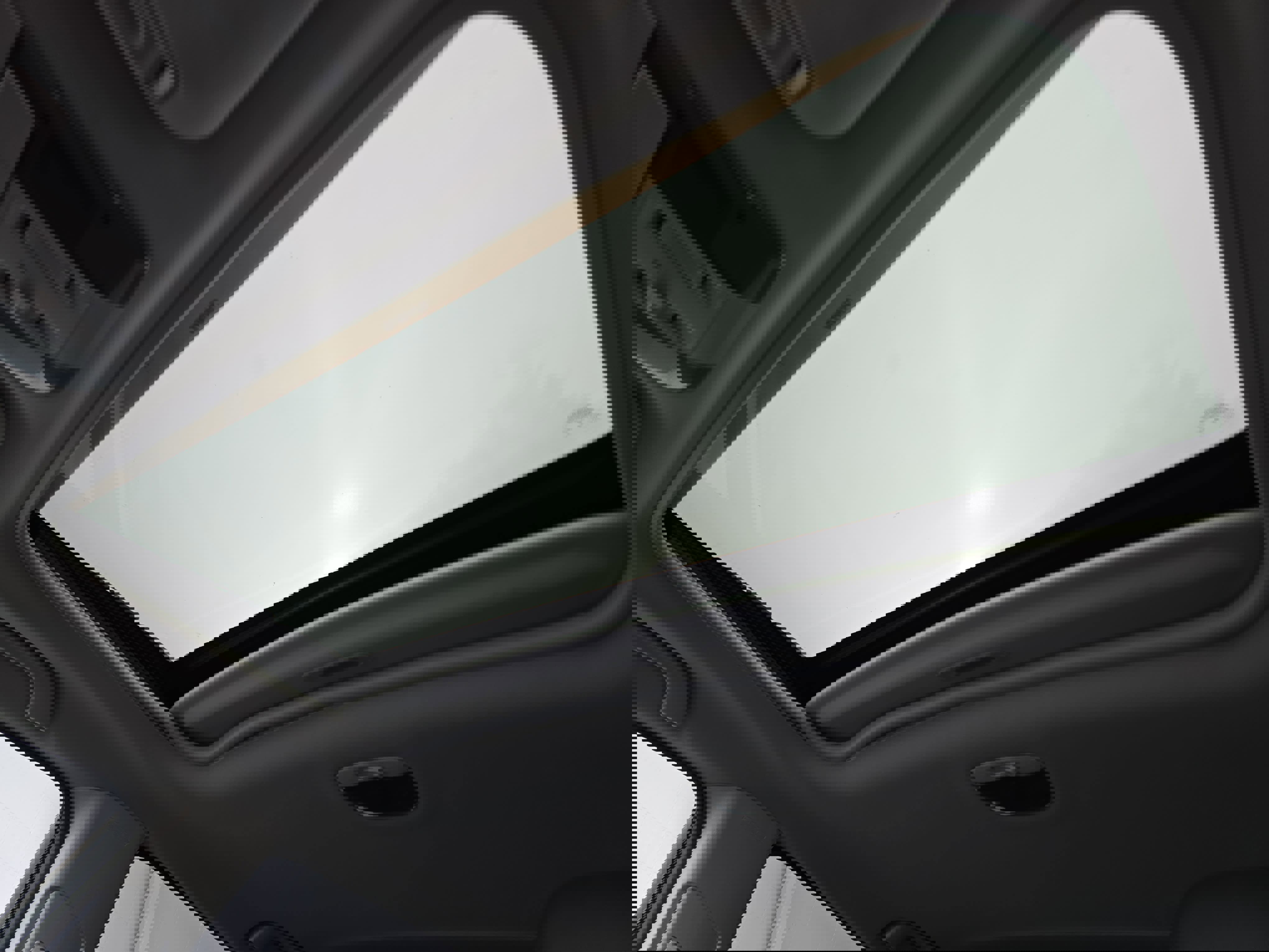 Used 2011 Subaru Outback 3.6R Limited image 28