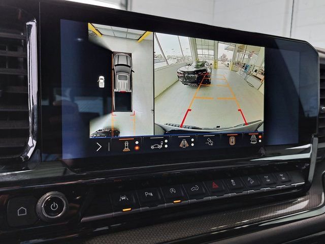 Used 2025 Chevrolet Silverado 1500 ZR2 w/ Technology Package AWD/4WD image 16