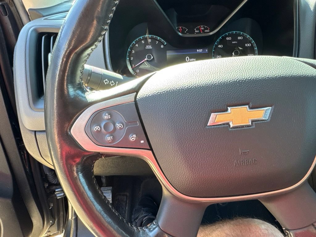 Used 2019 Chevrolet Colorado Z71 AWD/4WD image 16