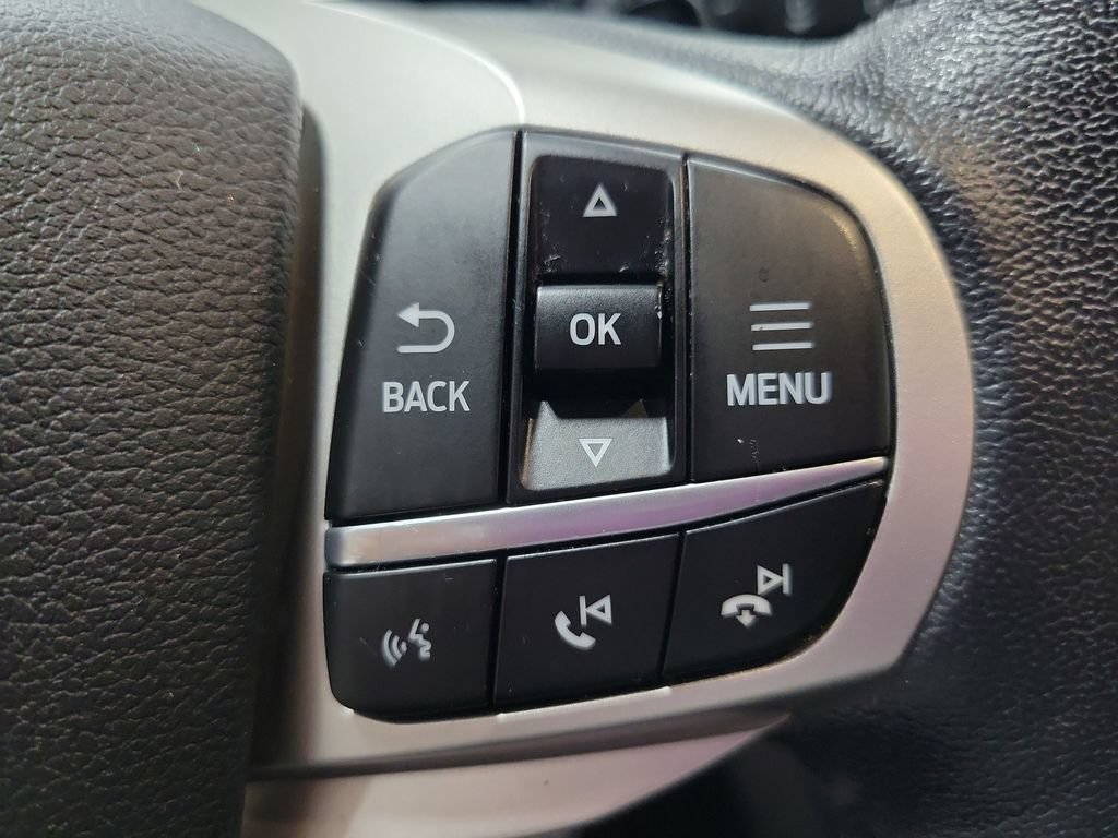 Used 2021 Ford Explorer XLT w/ Equipment Group 202A AWD/4WD image 37