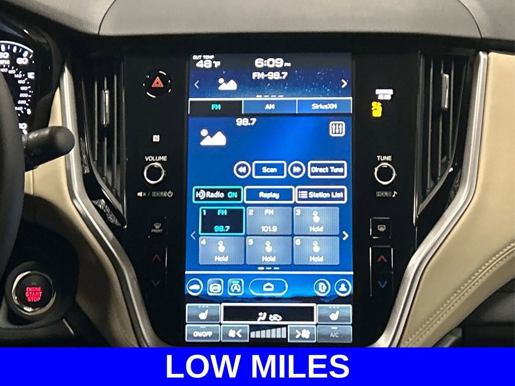 Certified 2025 Subaru Outback Premium AWD/4WD image 18