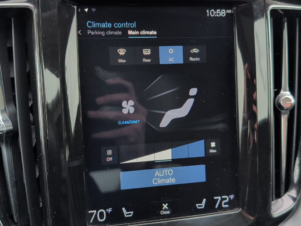 Used 2019 Volvo XC60 T5 Momentum w/ Premium Package AWD/4WD image 23